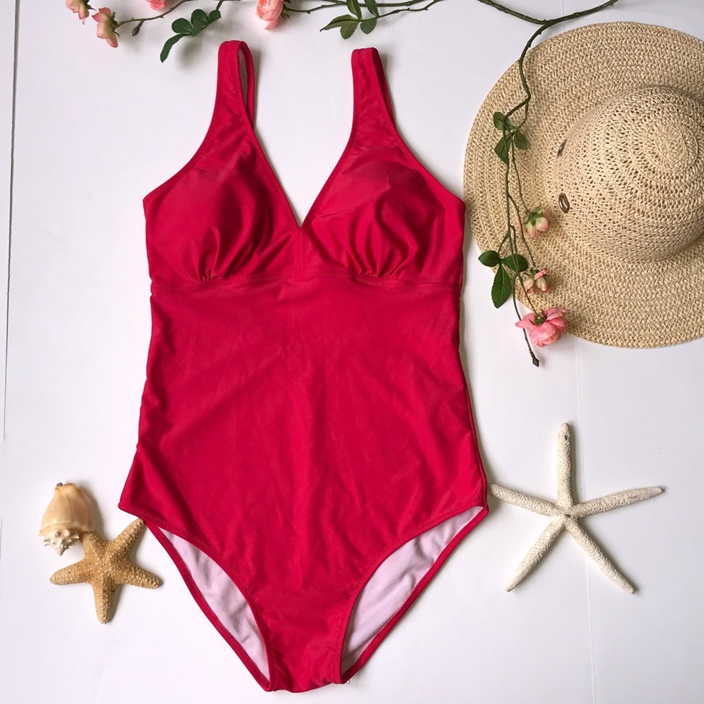 One piece bathingsuit deep fuchsia swimsuit